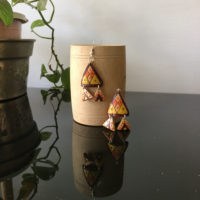 Boucles d'oreilles chaoui grenat triangle en bois