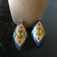 Boucles d'oreilles tunisiennes bleues losanges en bois